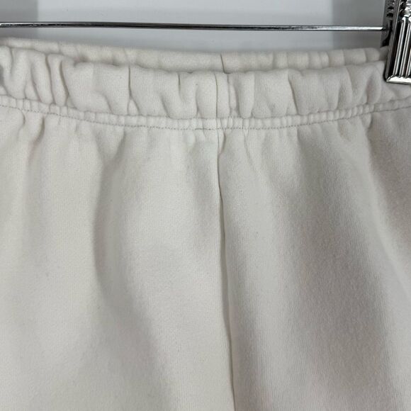 Aritzia TNA Cozy Sweatfleece Perfect Hi-Rise Mini Short in White | Size 2XS - Picture 7 of 8